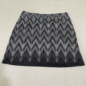 Athleta Women’s Skirt Geometric Chevron Skirt Fleece Lined Pull On Waist Small